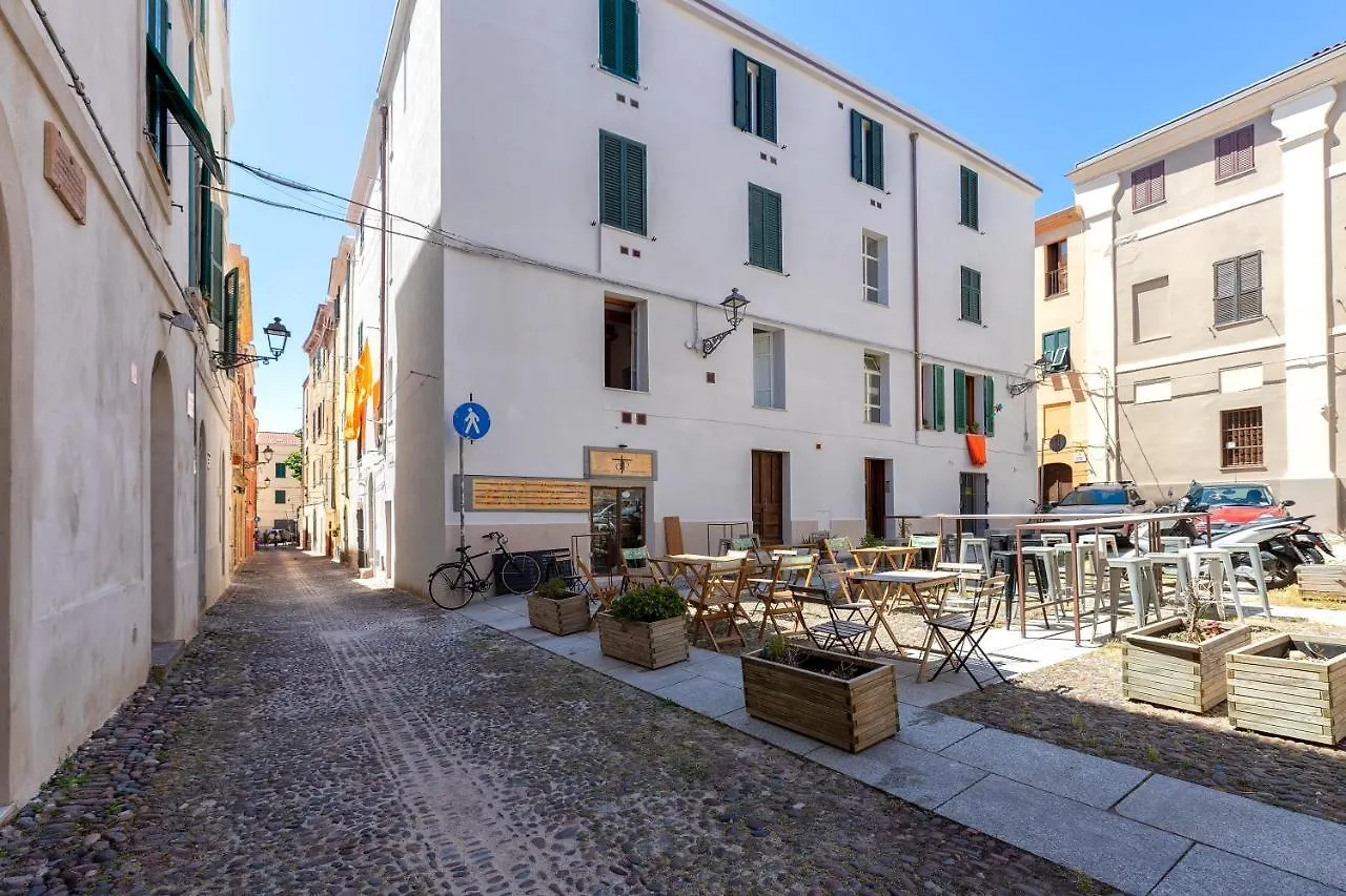 Appartement La Finestra Sul Teatro à Alghero Italie